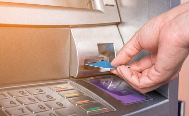 Top 5 ngân hàng miễn phí rút tiền tại tất cả ATM trên toàn quốc 2